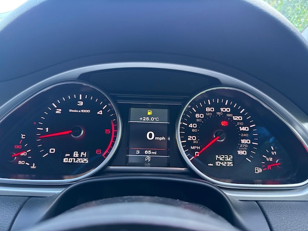 Used Audi Q7 2013 for sale - 75213965: Photo 41