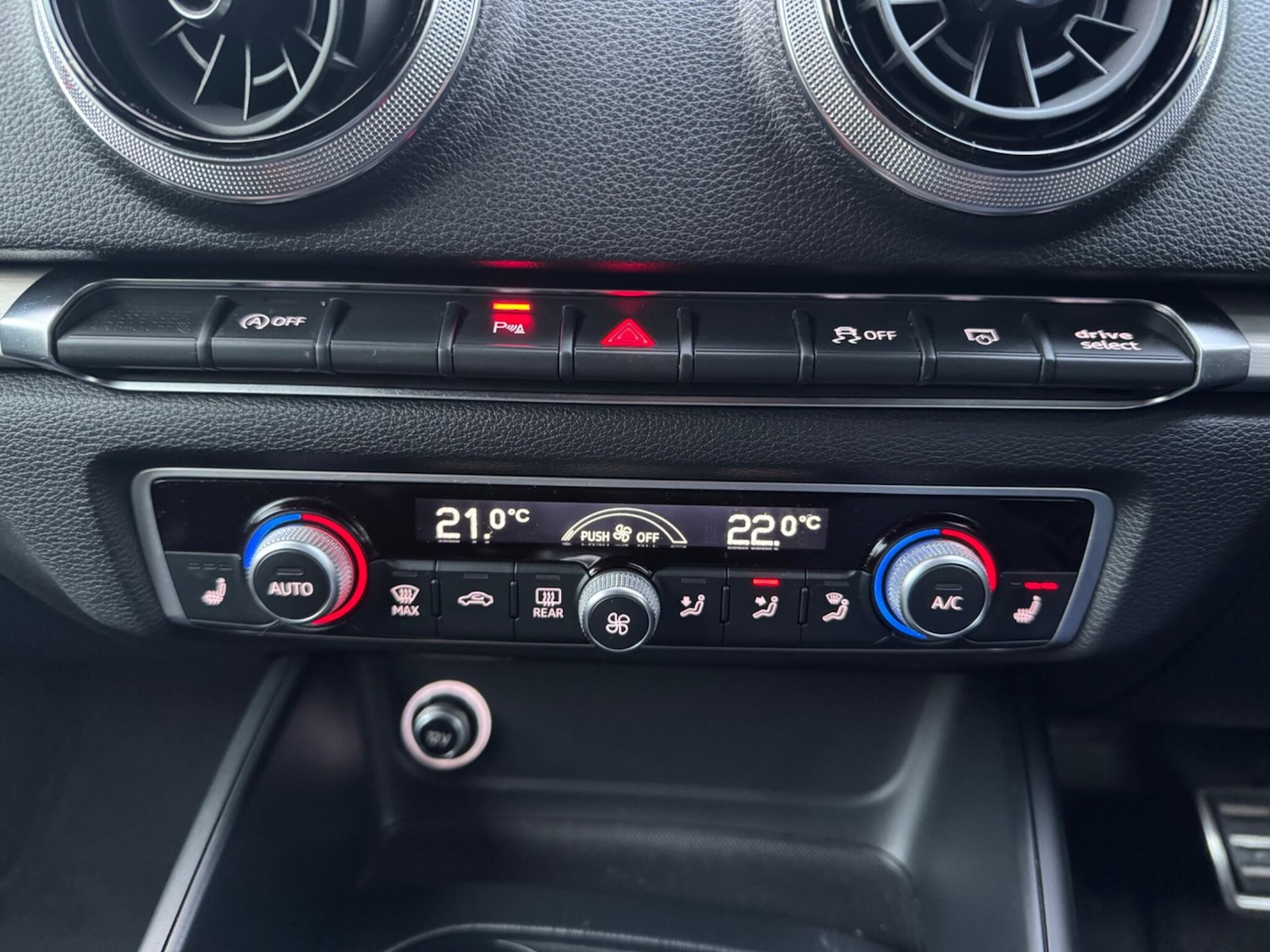 Used Audi A3 2018 for sale - 76991036: Photo 30