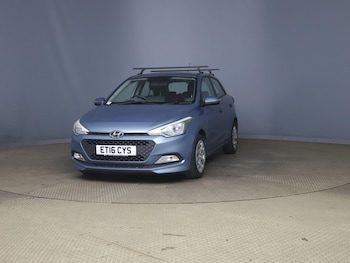 Used Hyundai i20 2016 for sale - 76424627: Photo