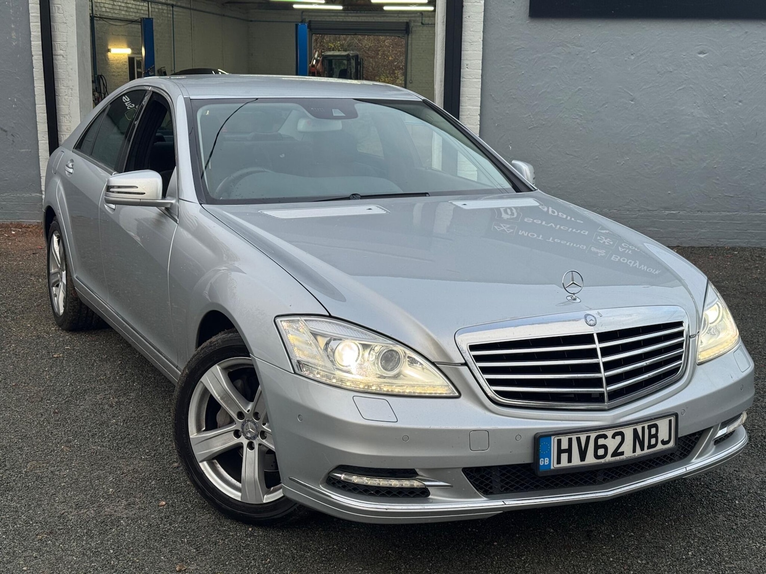 Used Mercedes-Benz S Class 2012 for sale - 76994117: Photo 5