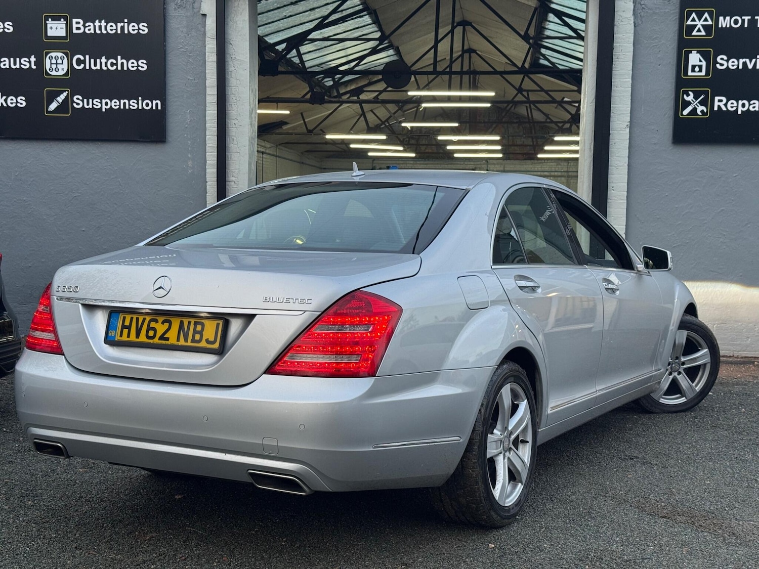 Used Mercedes-Benz S Class 2012 for sale - 76645379: Photo 4