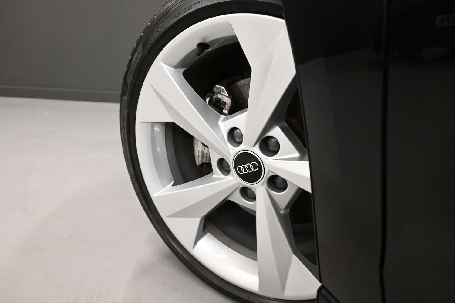 Used Audi A3 2023 for sale - 76710477: Photo 32