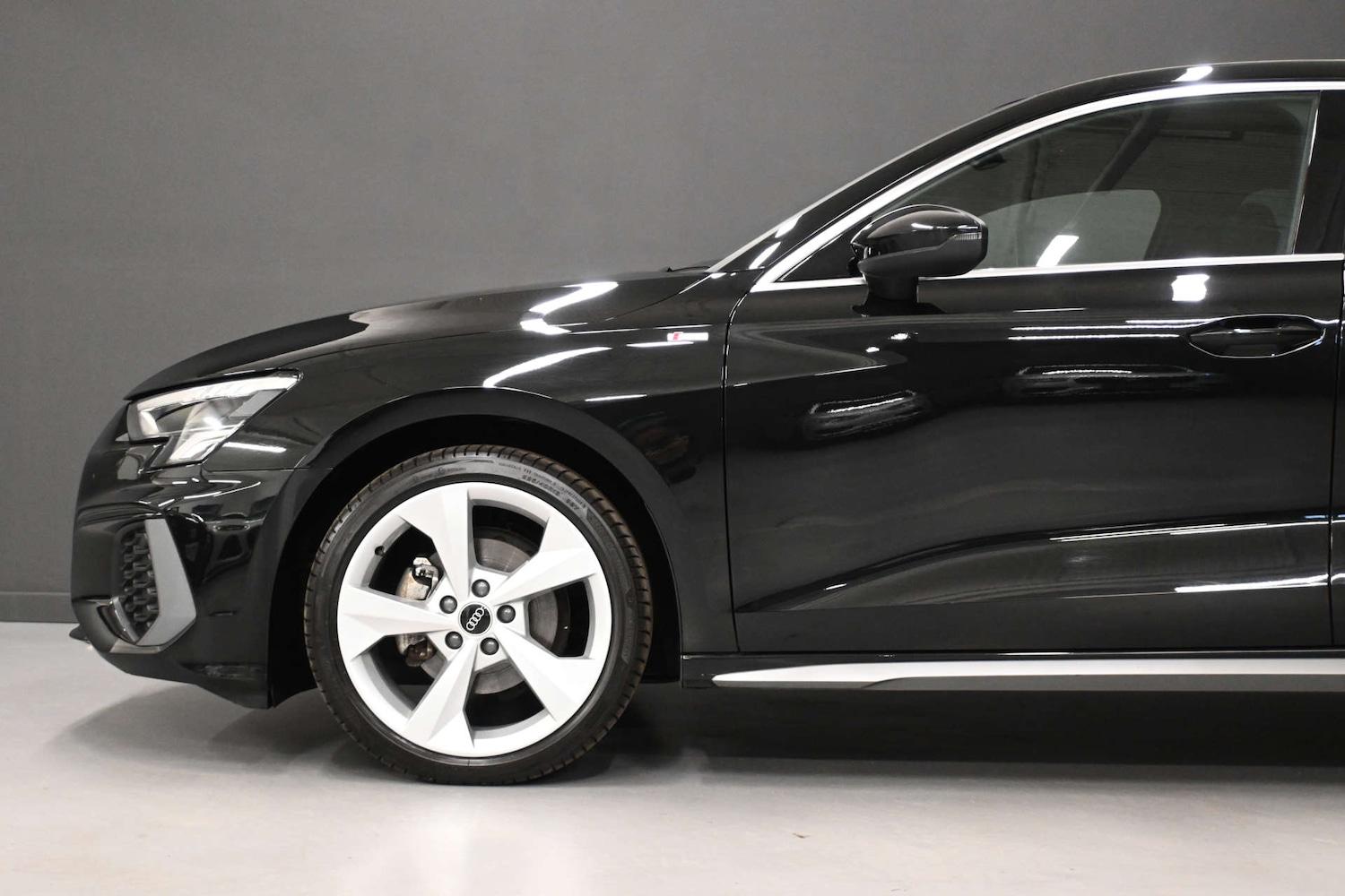 Used Audi A3 2023 for sale - 76710477: Photo 36