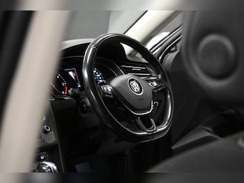 Used Volkswagen Passat 2017 for sale - 78593448: Photo