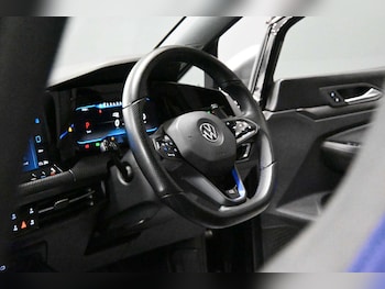 Used Volkswagen Golf 2021 for sale - 76710468: Photo