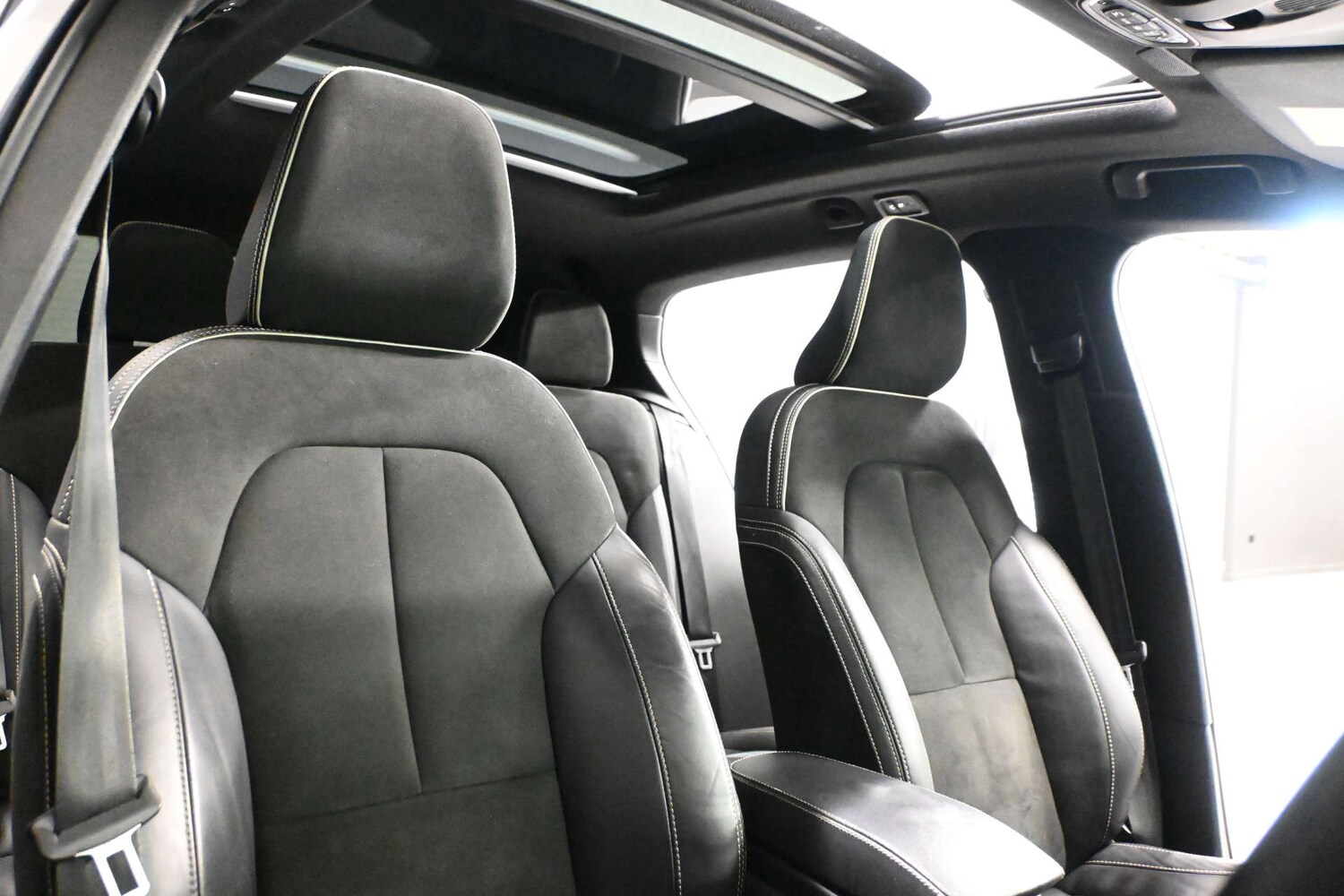 Used Volvo XC40 2021 for sale - 77618873: Photo 31