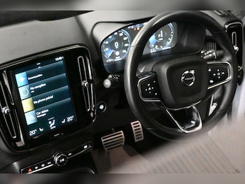 Used Volvo XC40 2021 for sale - 77618873: Photo