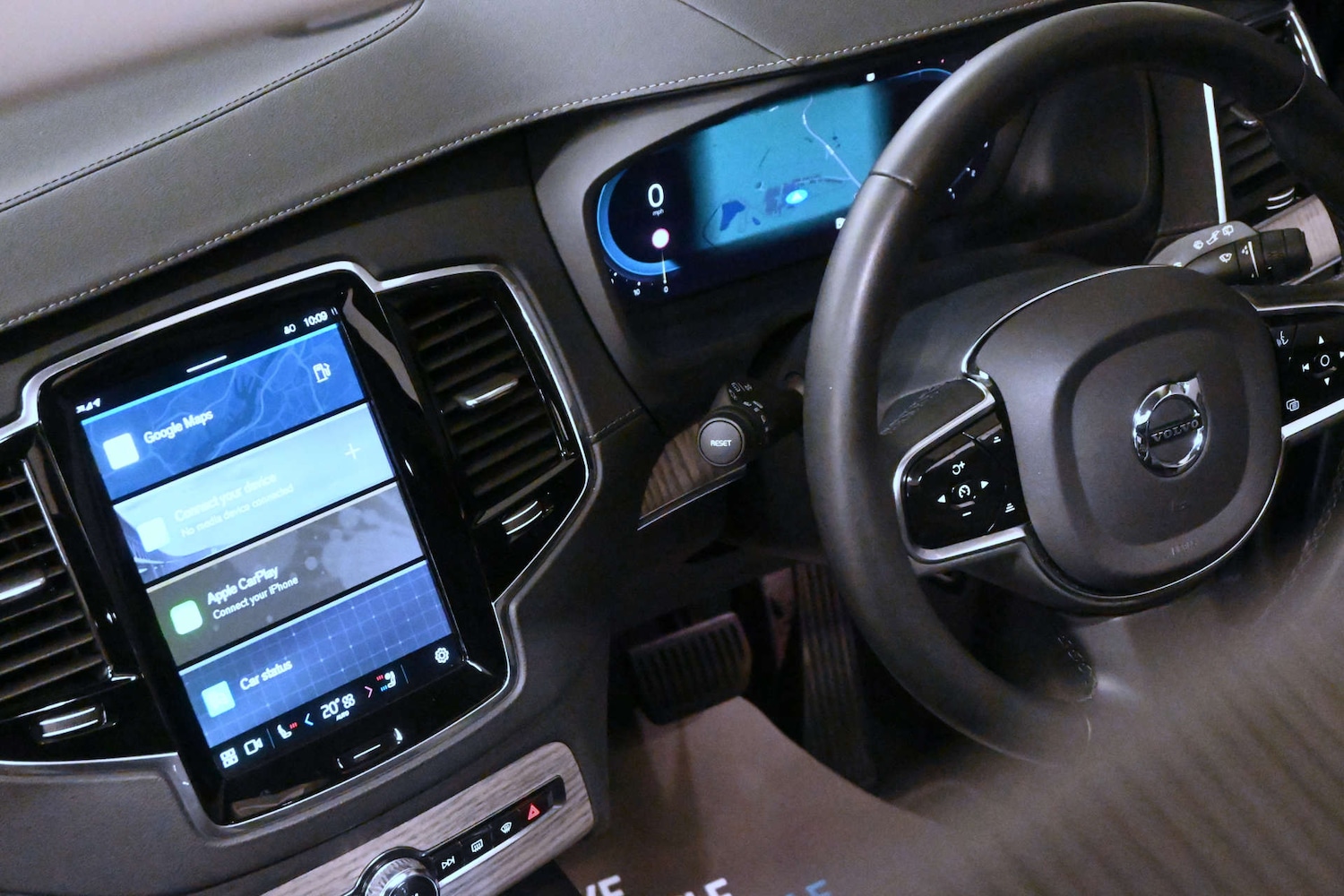 Used Volvo XC90 2022 for sale - 77469859: Photo 2