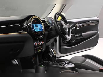 Used MINI Hatch 2021 for sale - 79747187: Photo