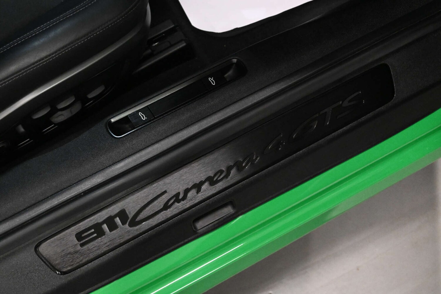 Used Porsche 911 2023 for sale - 76836477: Photo 15