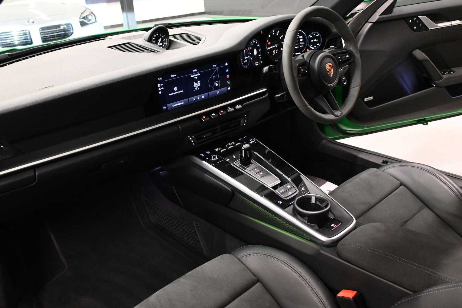 Used Porsche 911 2023 for sale - 76836477: Photo 43