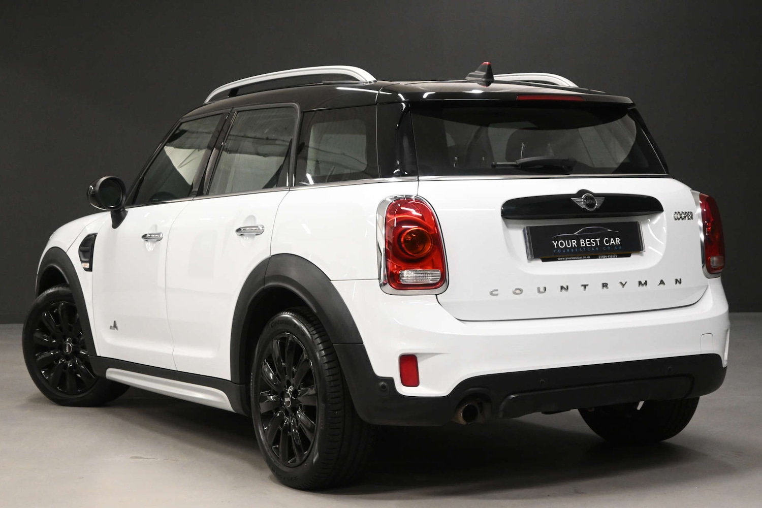 Used MINI Countryman 2018 for sale - 77342885: Photo 2