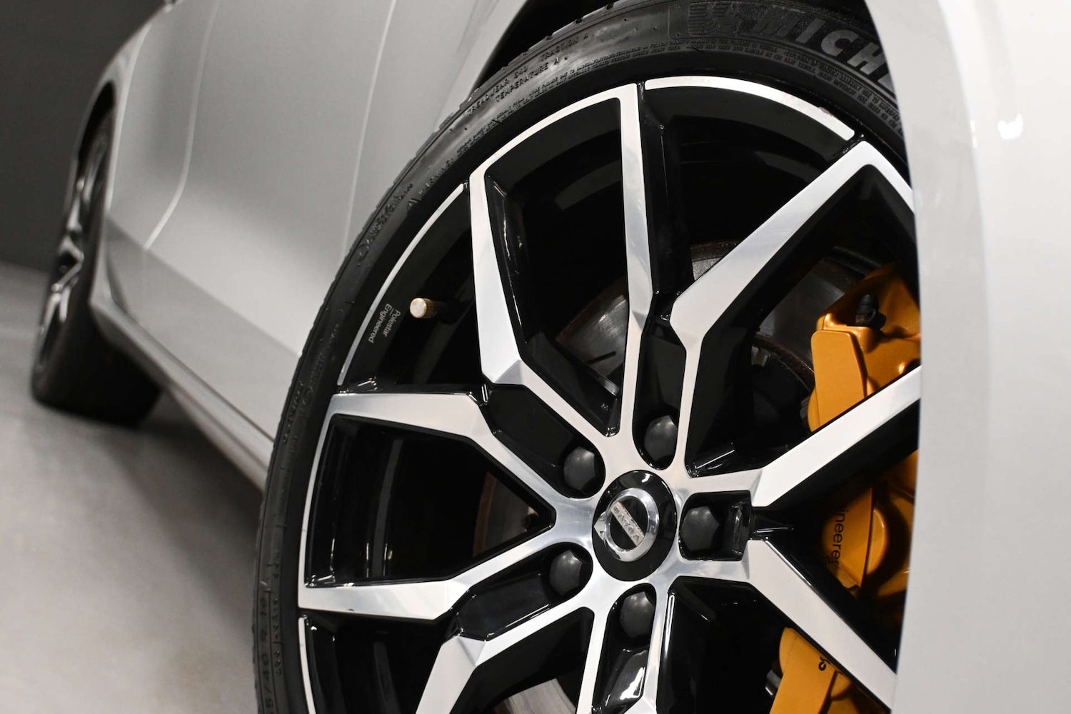 Used Volvo V60 2021 for sale - 76726099: Photo 19