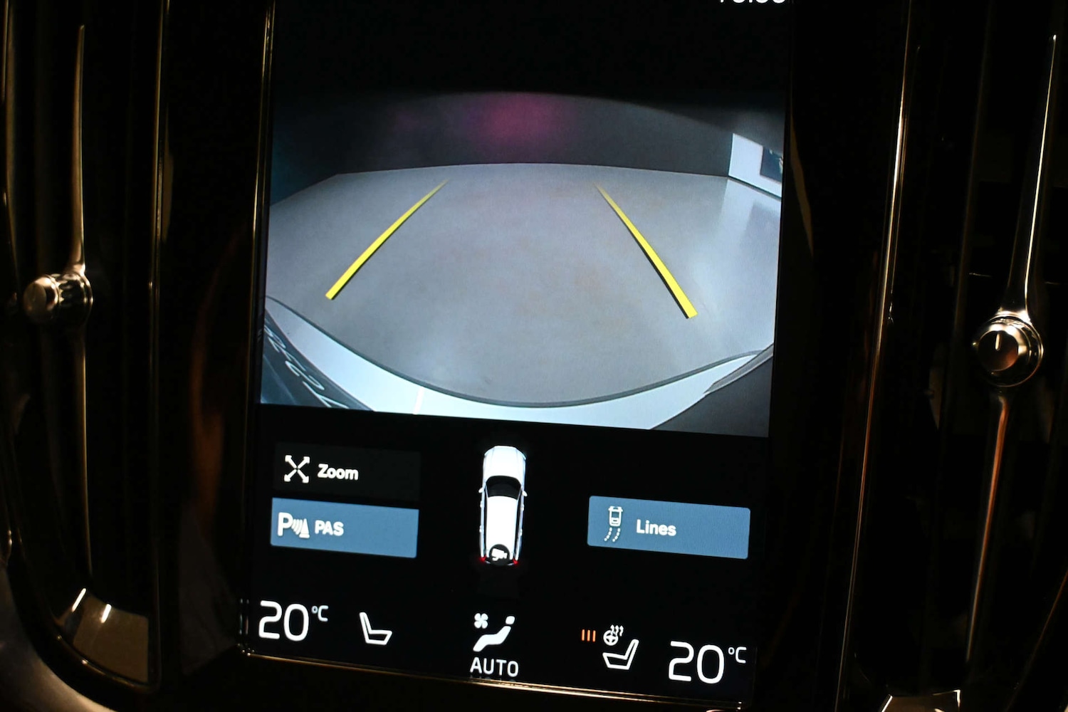 Used Volvo V60 2021 for sale - 76726099: Photo 24