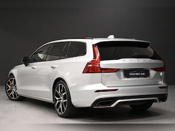 Used Volvo V60 2021 for sale - 76726099: Photo