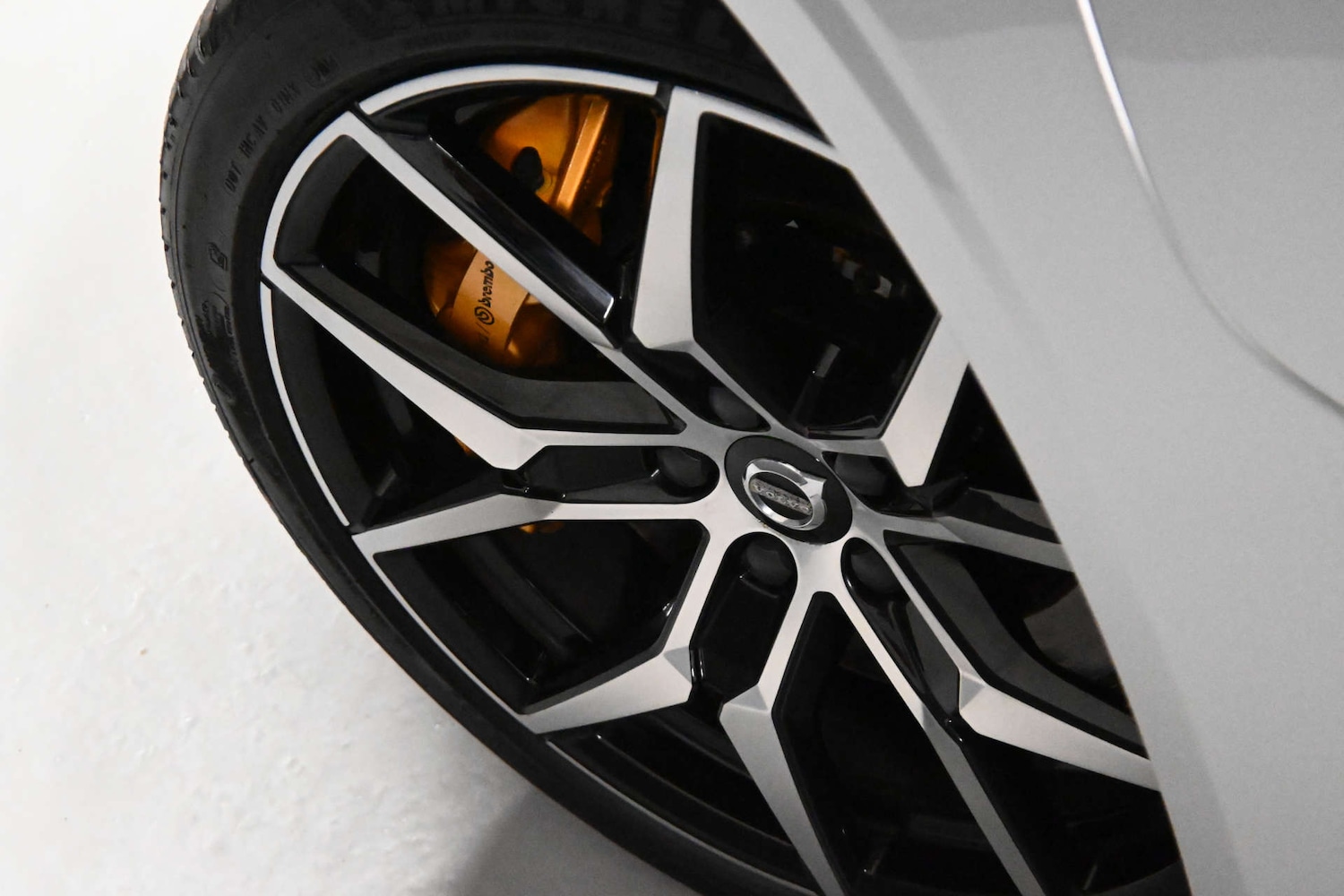 Used Volvo V60 2021 for sale - 76726099: Photo 31