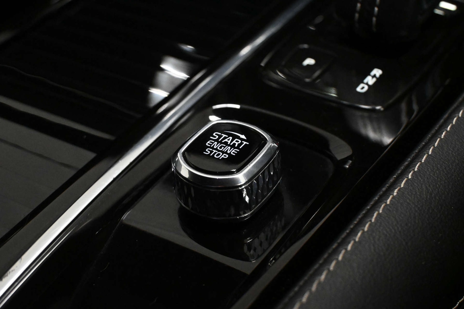 Used Volvo V60 2021 for sale - 76726099: Photo 36