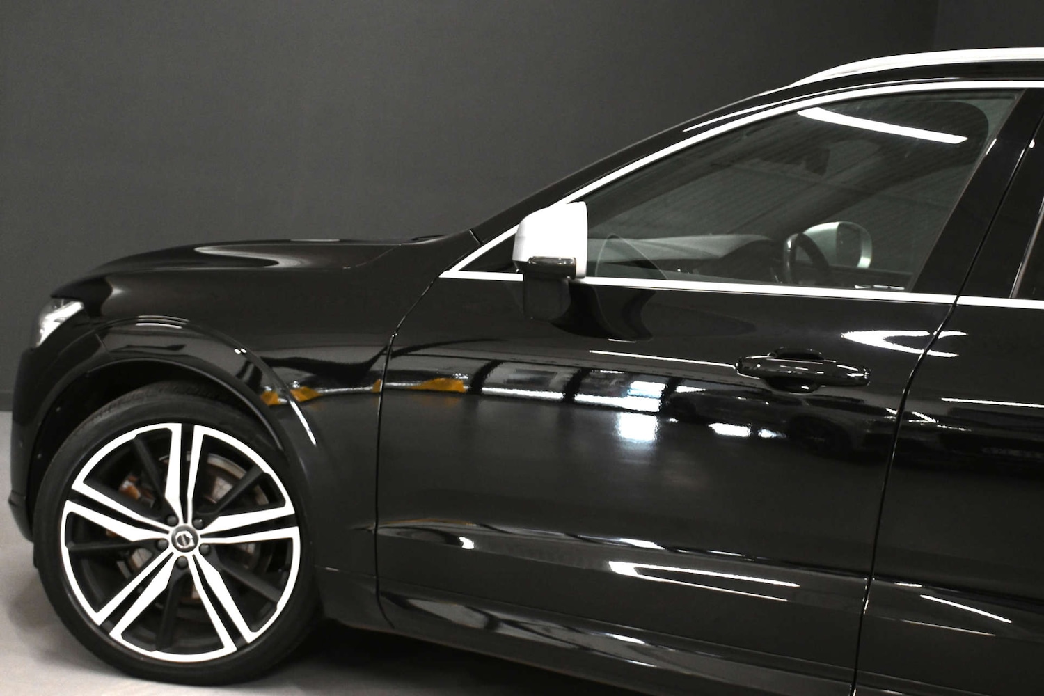 Used Volvo XC60 2017 for sale - 76894406: Photo 10