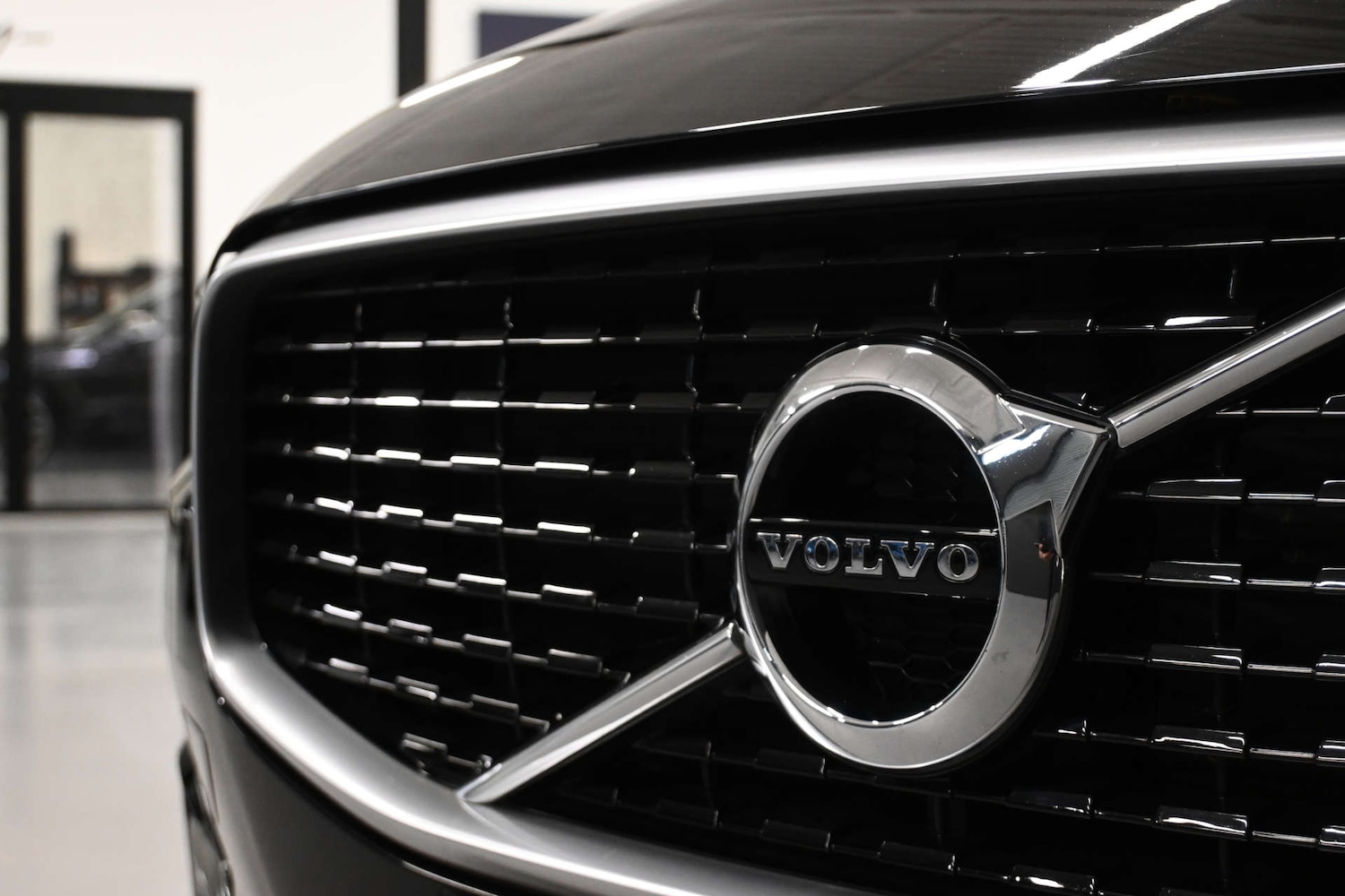 Used Volvo XC60 2017 for sale - 76894406: Photo 13