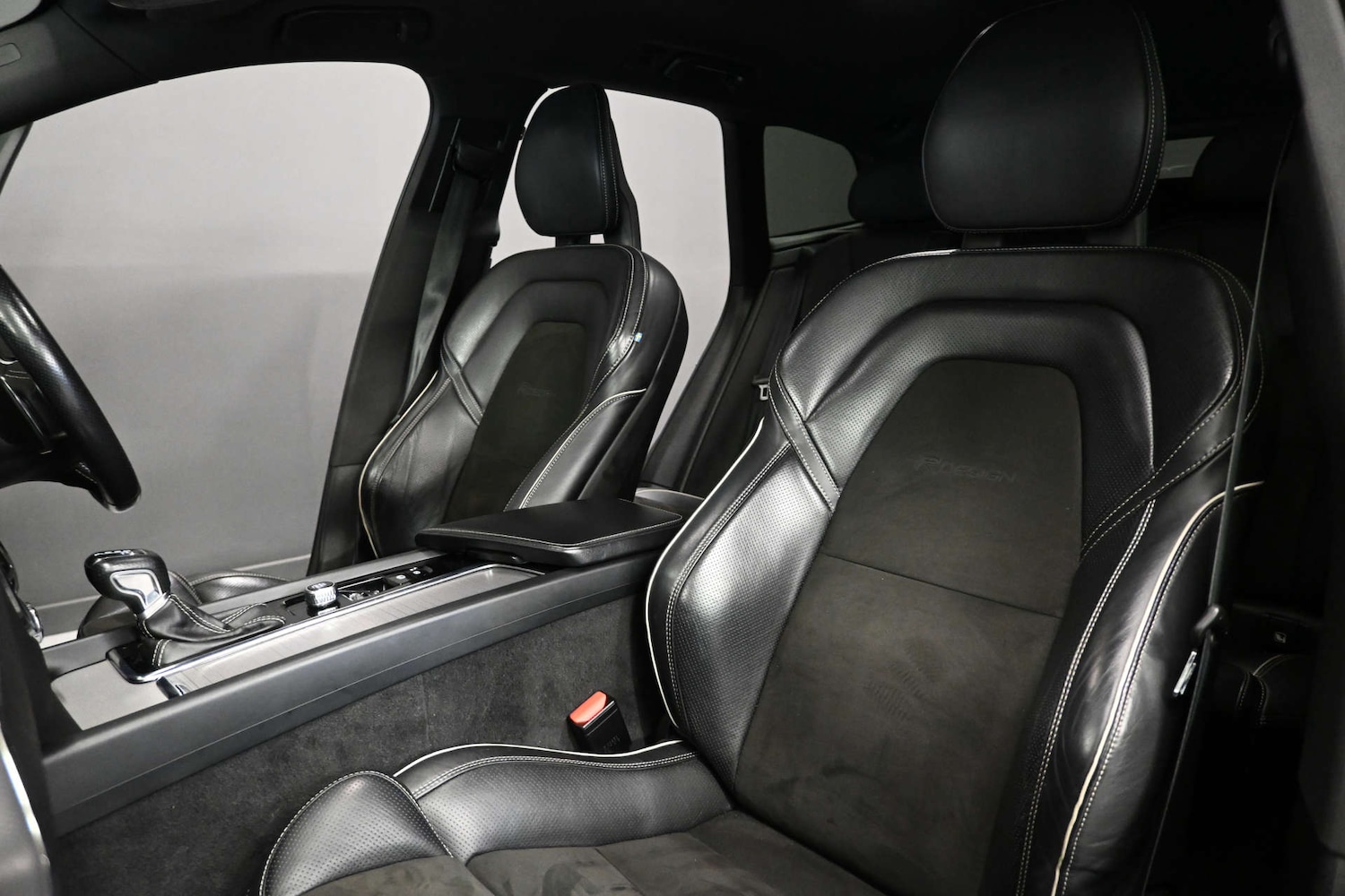 Used Volvo XC60 2017 for sale - 76894406: Photo 22