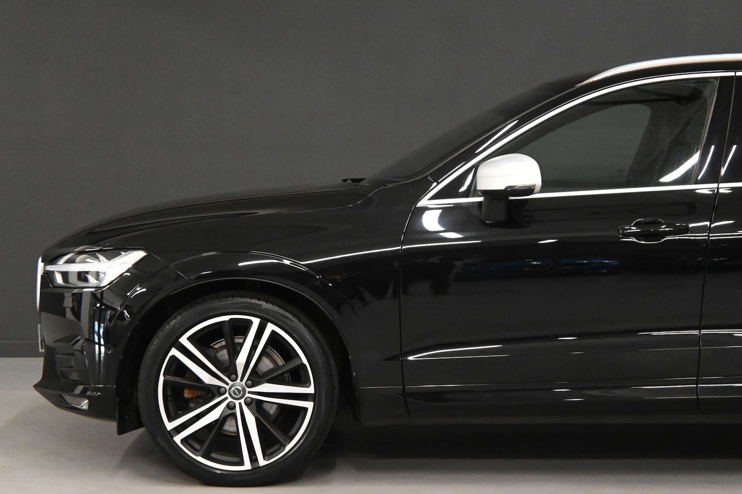 Used Volvo XC60 2017 for sale - 76894406: Photo 28