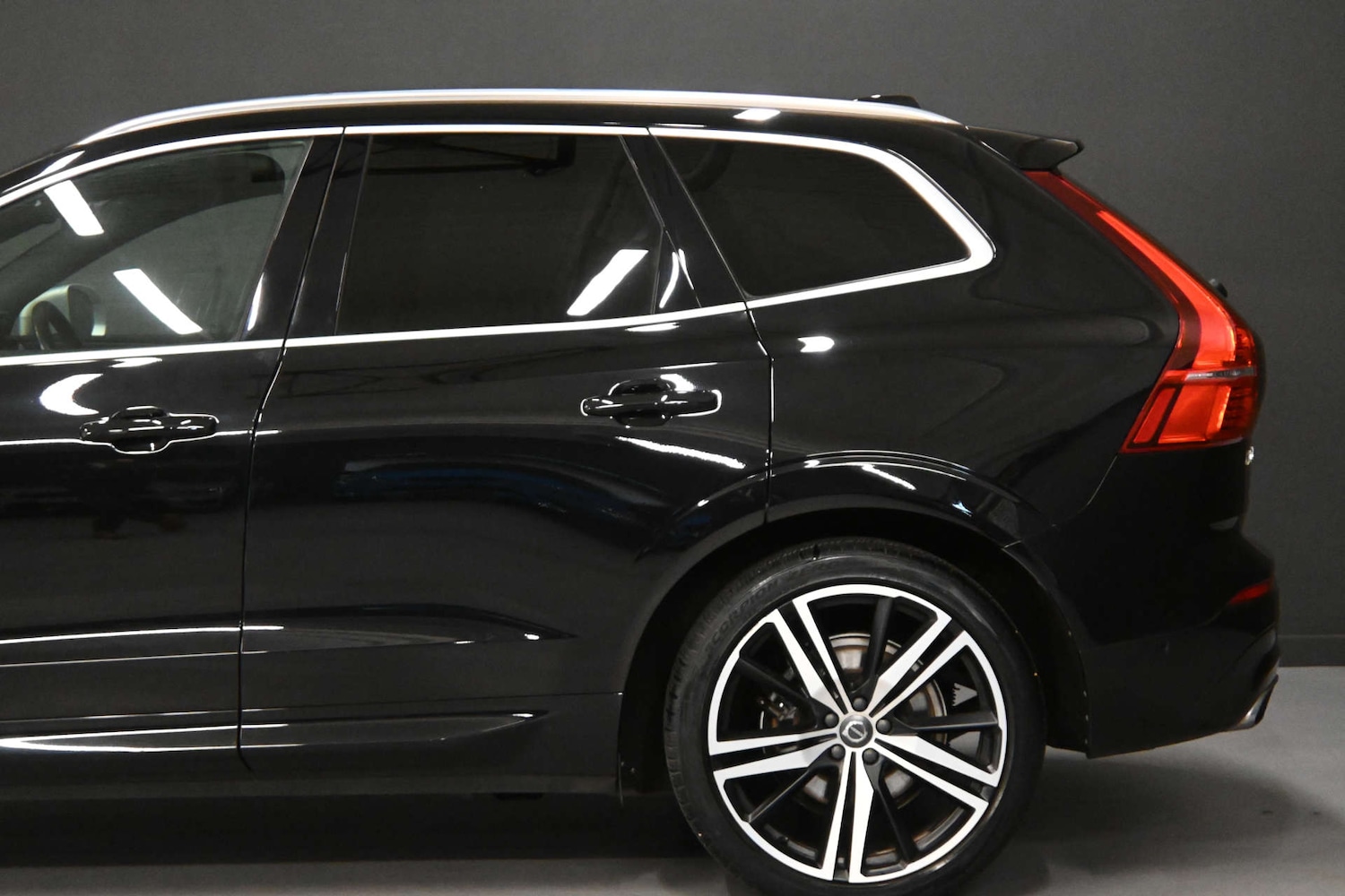 Used Volvo XC60 2017 for sale - 76894406: Photo 29