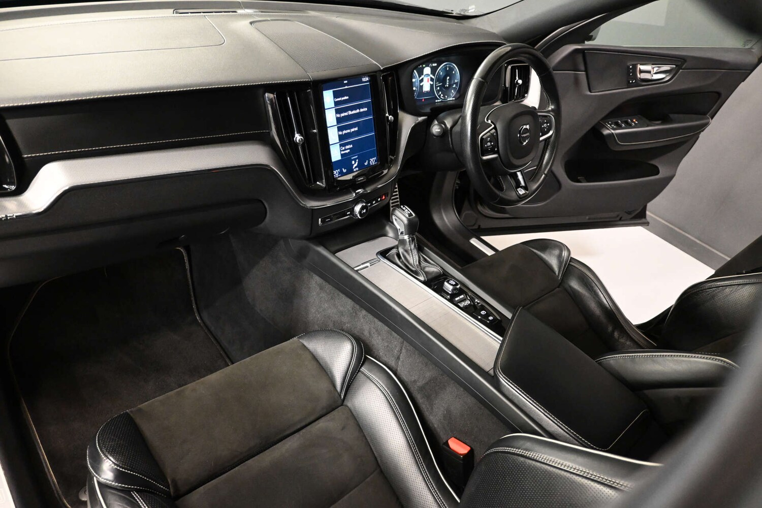 Used Volvo XC60 2017 for sale - 76894406: Photo 37