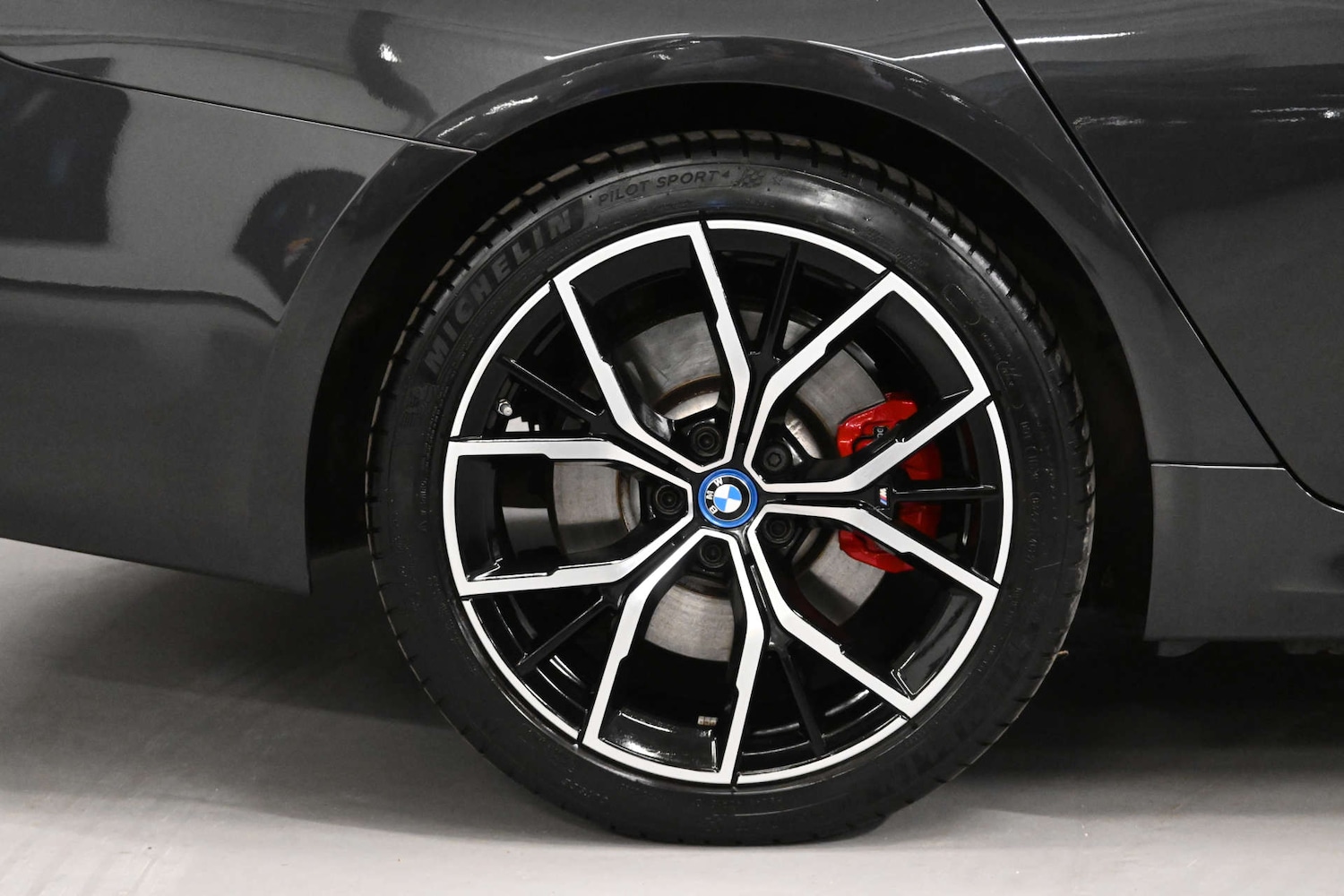 Used BMW 5 Series 2023 for sale - 76710465: Photo 44