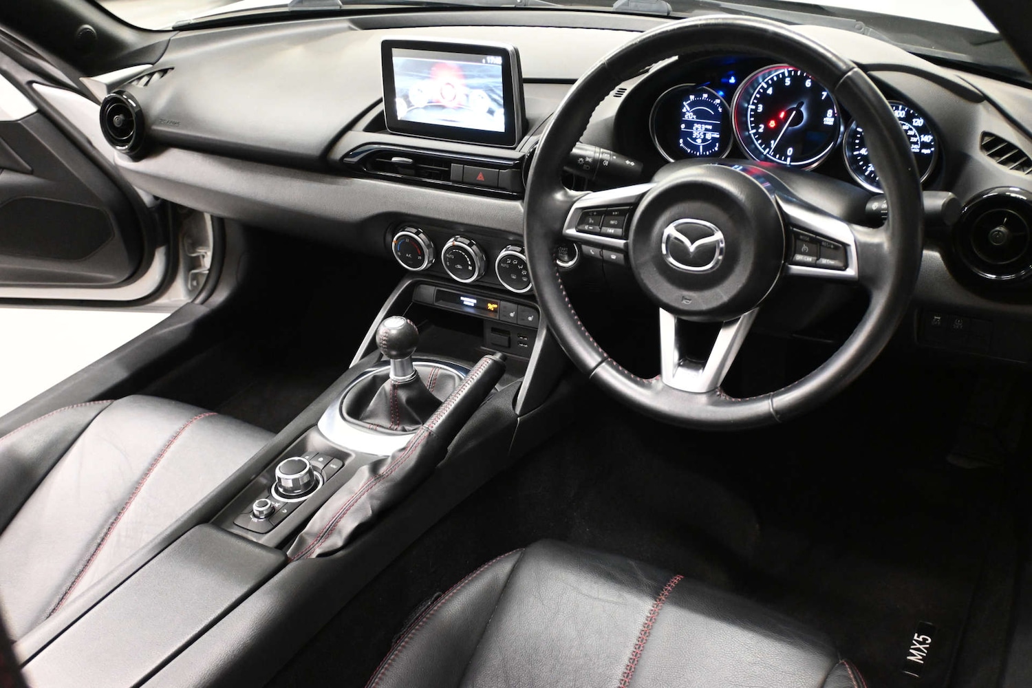 Used Mazda MX-5 2017 for sale - 76710466: Photo 11