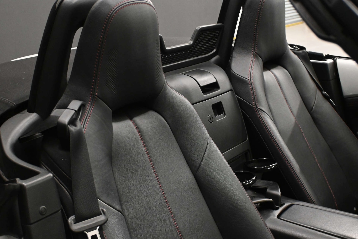 Used Mazda MX-5 2017 for sale - 76710466: Photo 9