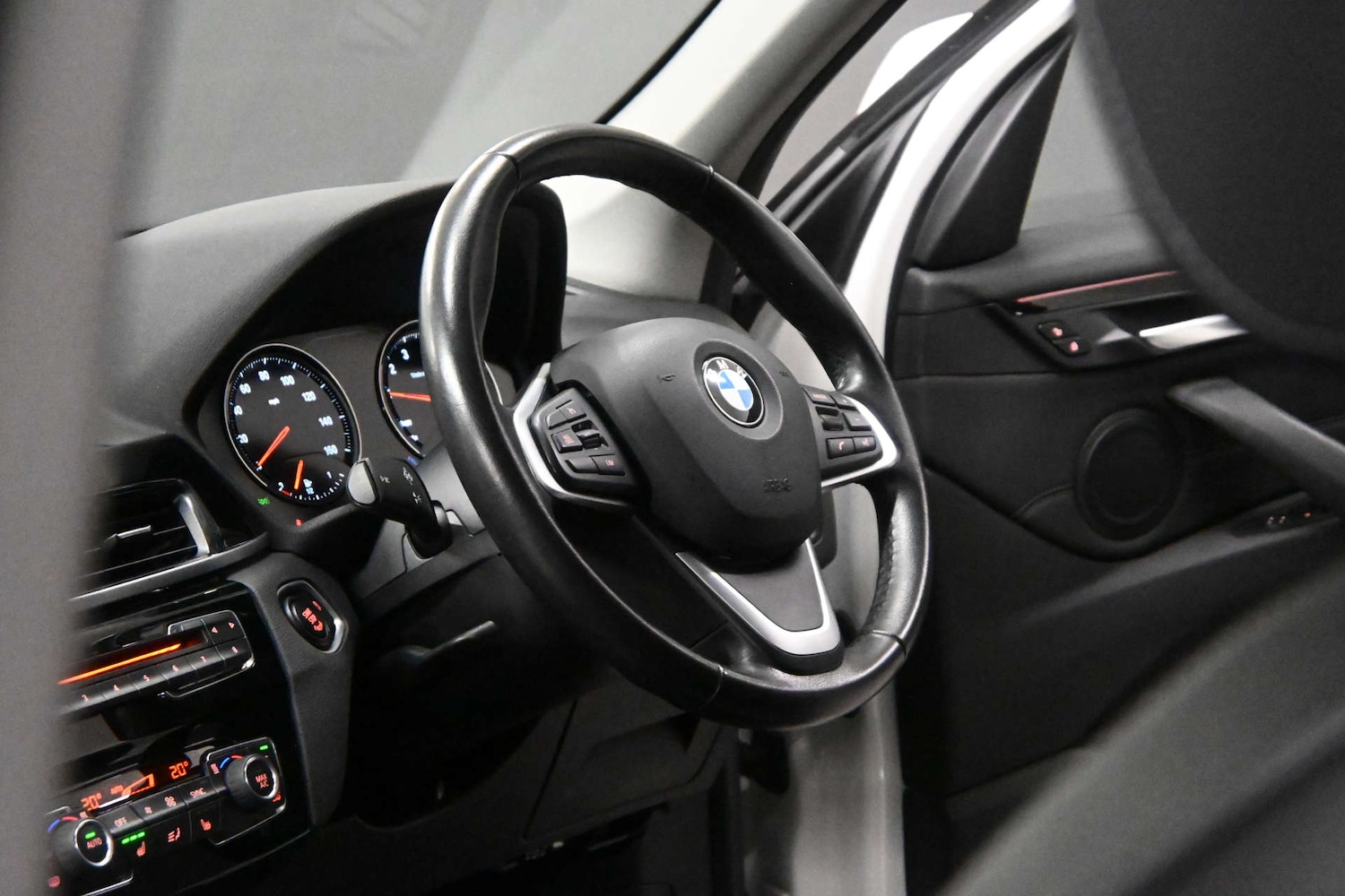 Used BMW X1 2019 for sale - 77342898: Photo 4