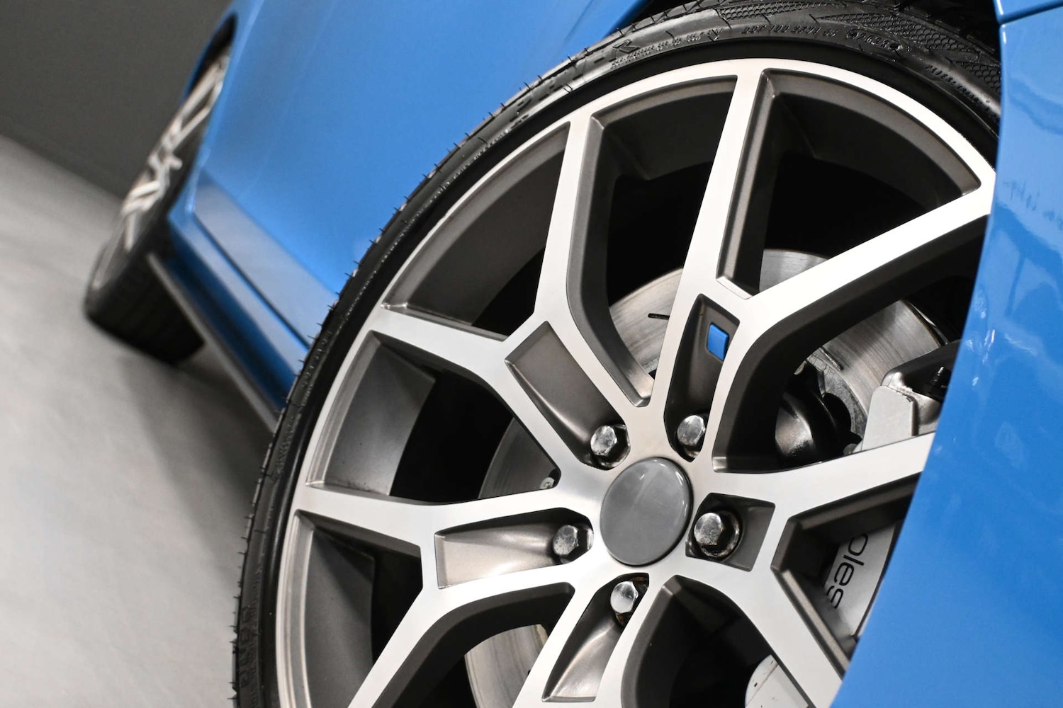 Used Volvo V60 2015 for sale - 76846968: Photo 11