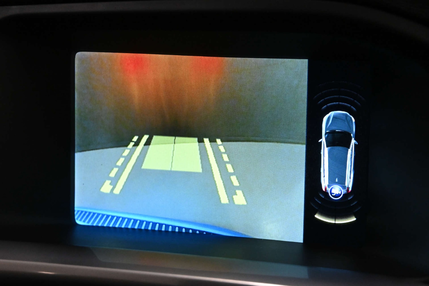 Used Volvo V60 2015 for sale - 76846968: Photo 32