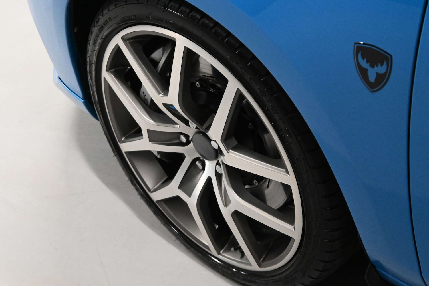 Used Volvo V60 2015 for sale - 76846968: Photo 41