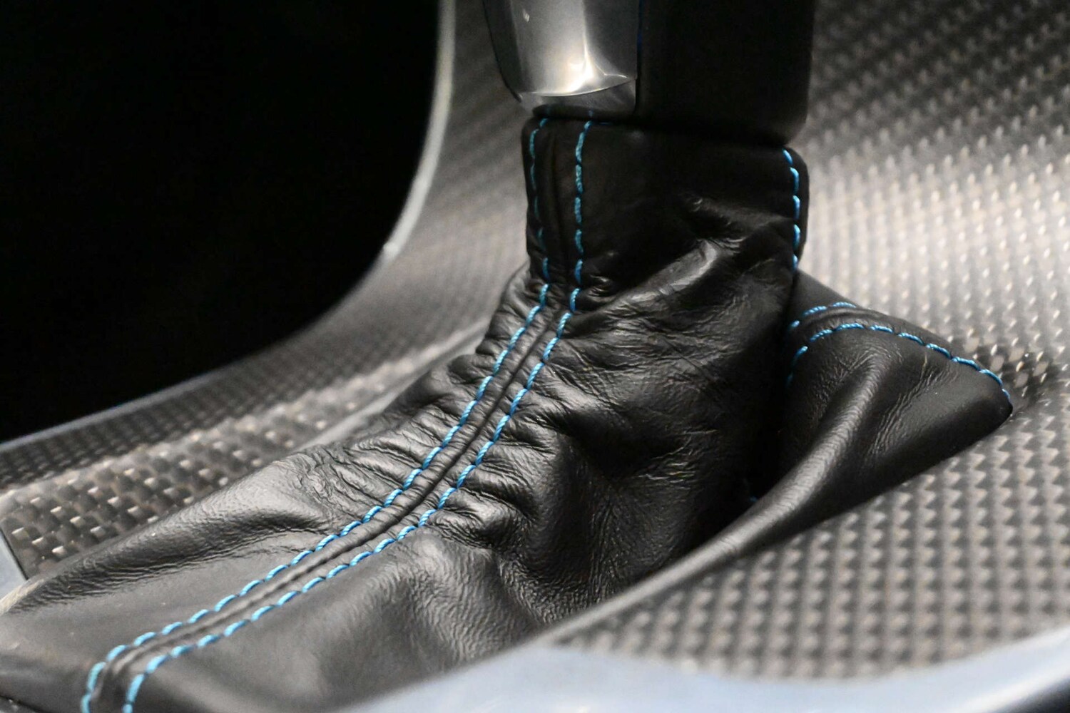 Used Volvo V60 2015 for sale - 76846968: Photo 50