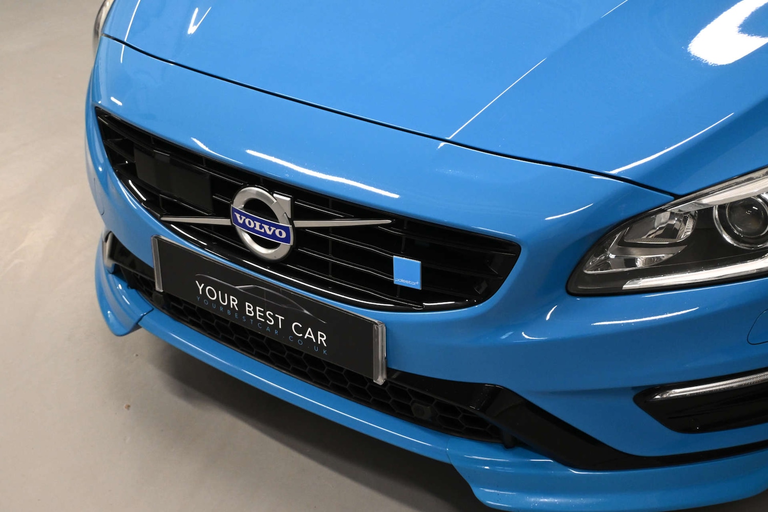 Used Volvo V60 2015 for sale - 76846968: Photo 75