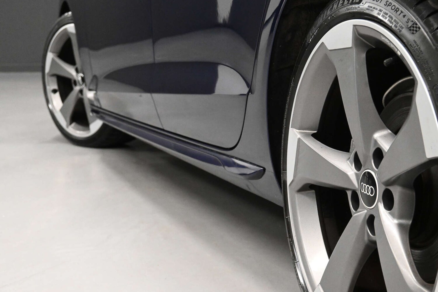 Used Audi A4 2021 for sale - 76934888: Photo 38