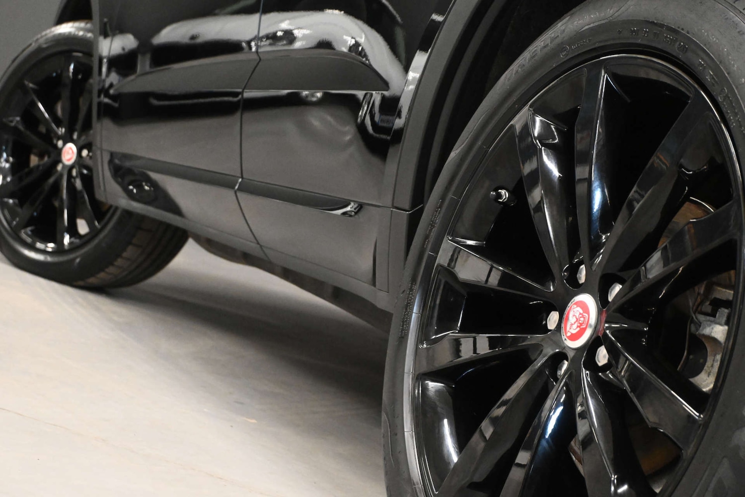 Used Jaguar E-Pace 2020 for sale - 78056678: Photo 24