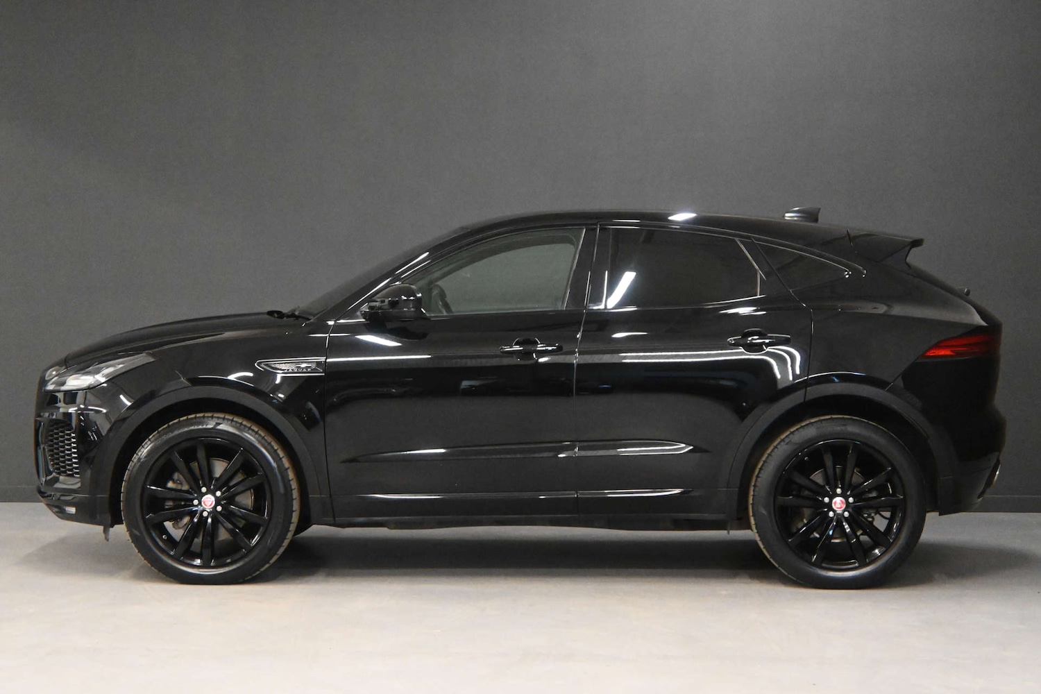 Used Jaguar E-Pace 2020 for sale - 78056678: Photo 27