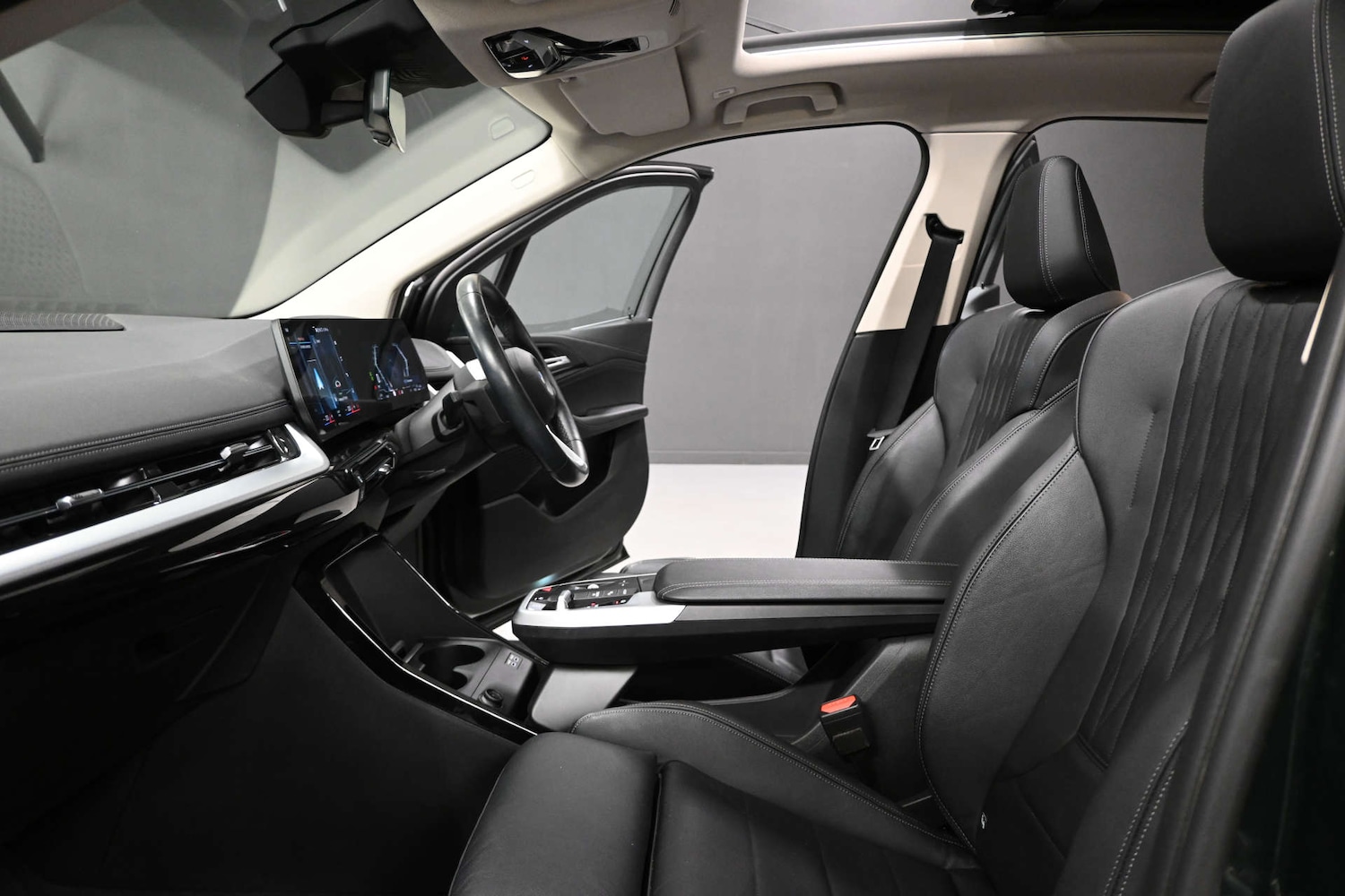 Used BMW 2 Series 2023 for sale - 76710479: Photo 30