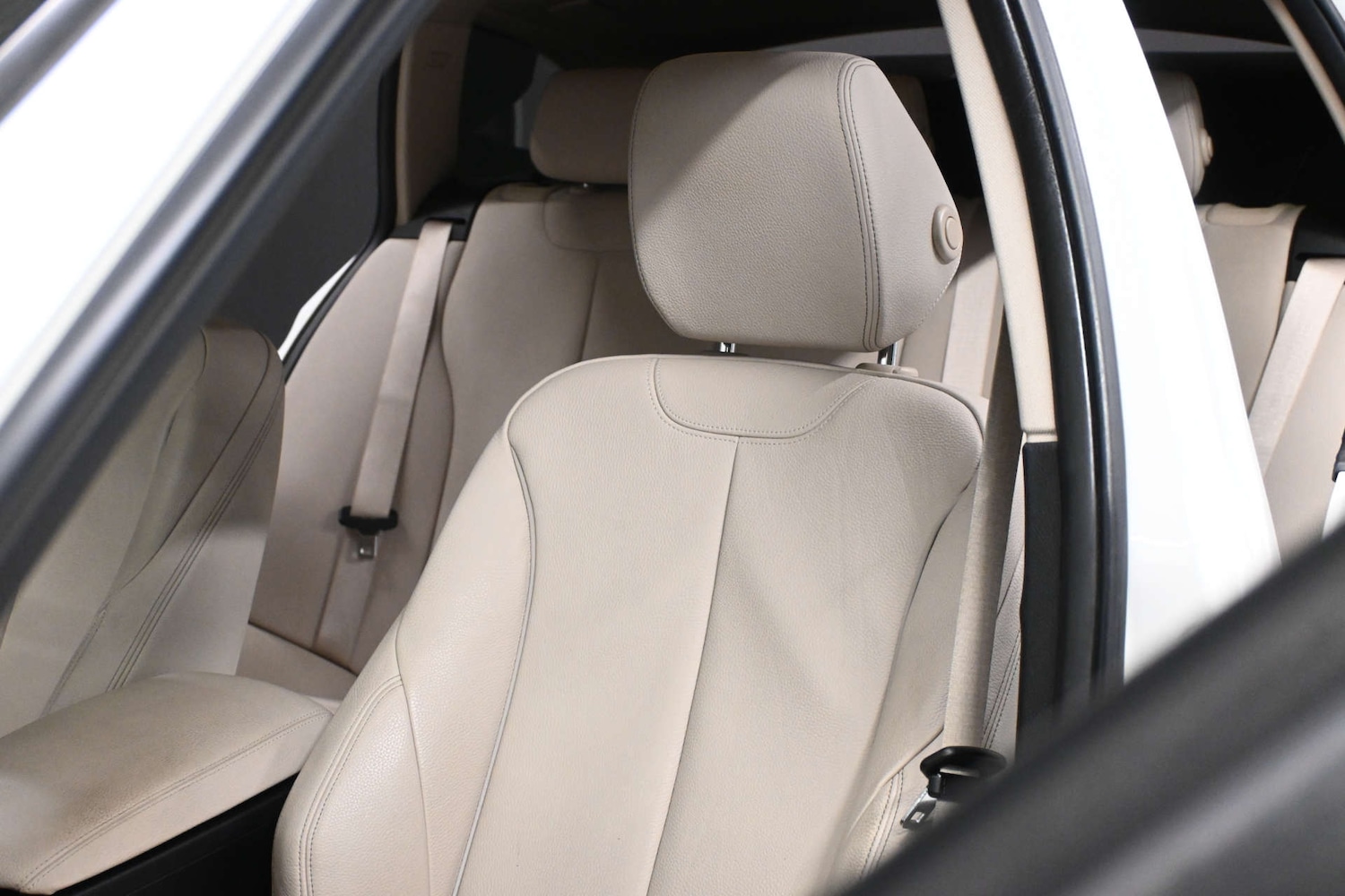 Used BMW 3 Series 2017 for sale - 77262753: Photo 18