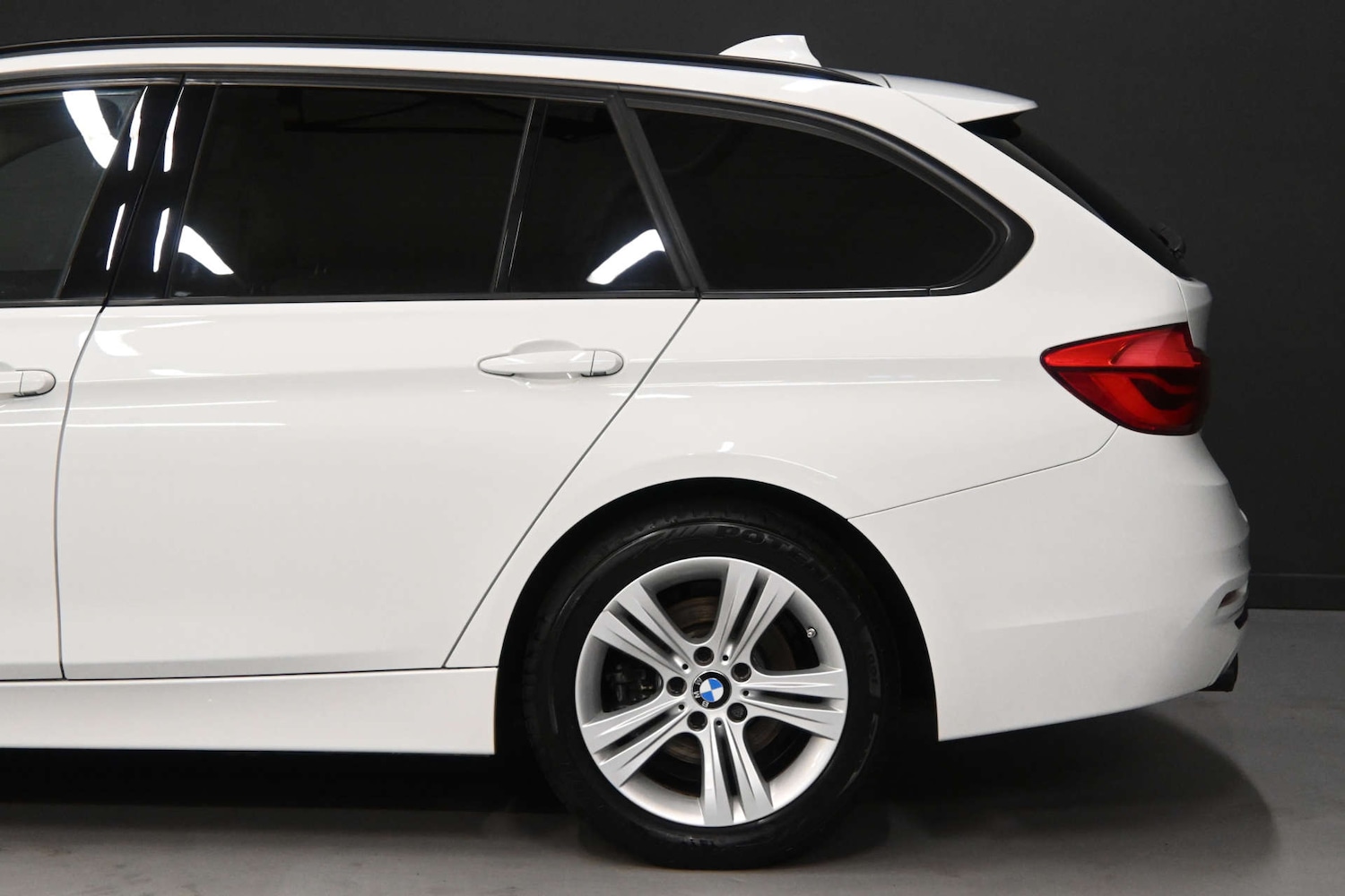 Used BMW 3 Series 2017 for sale - 77262753: Photo 34