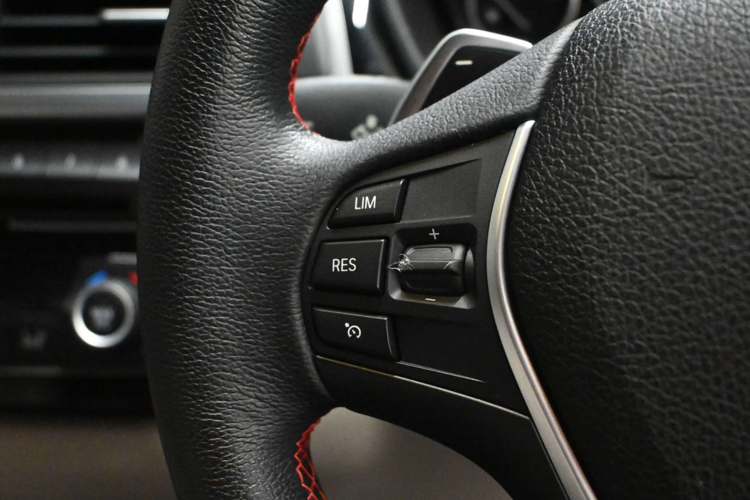 Used BMW 3 Series 2017 for sale - 77262753: Photo 48