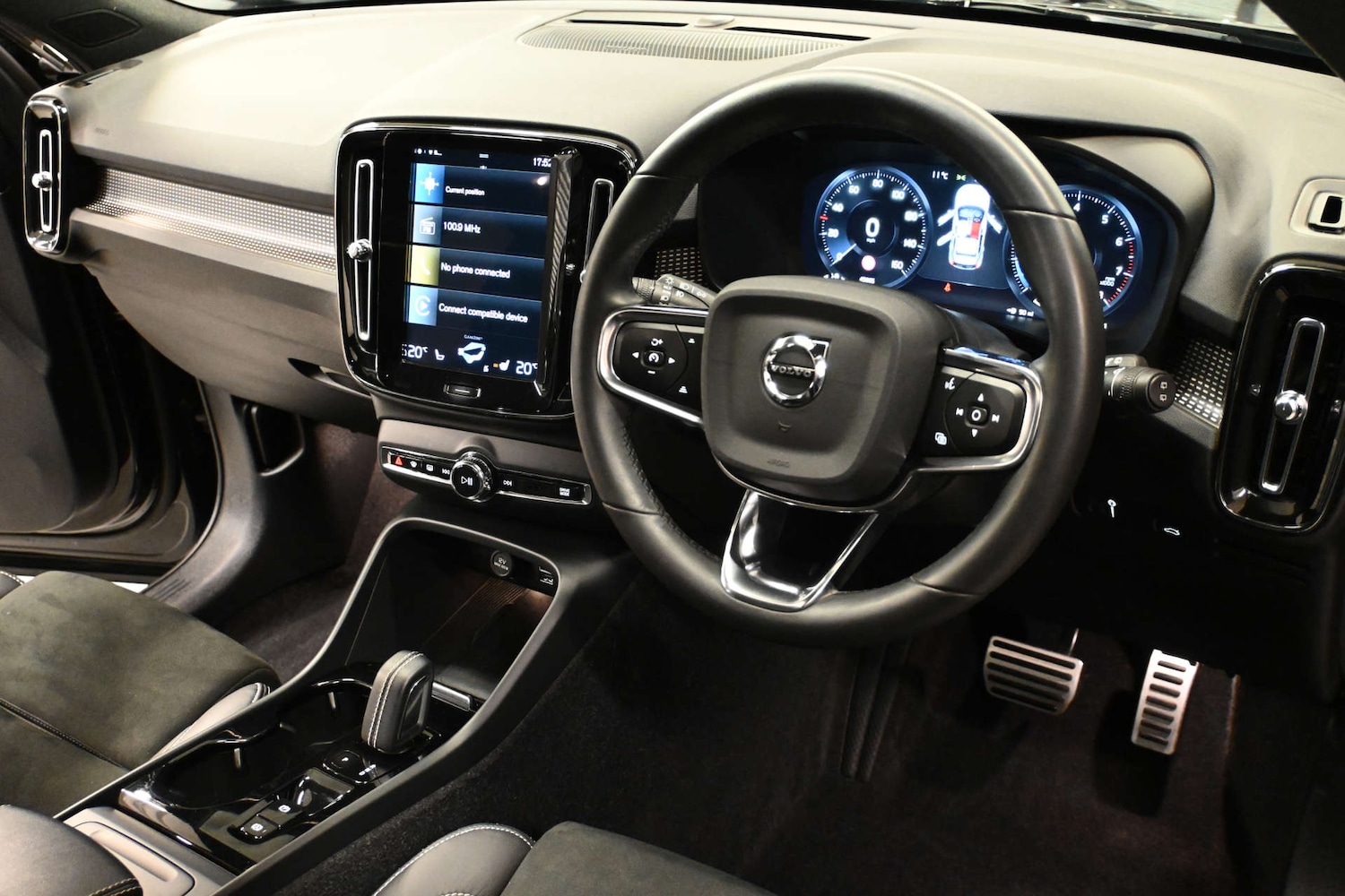 Used Volvo XC40 2022 for sale - 77189550: Photo 39