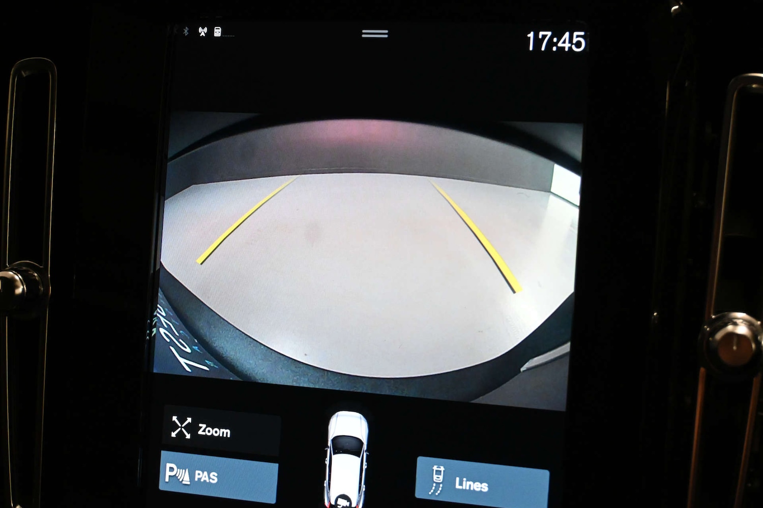 Used Volvo XC40 2022 for sale - 77189550: Photo 45