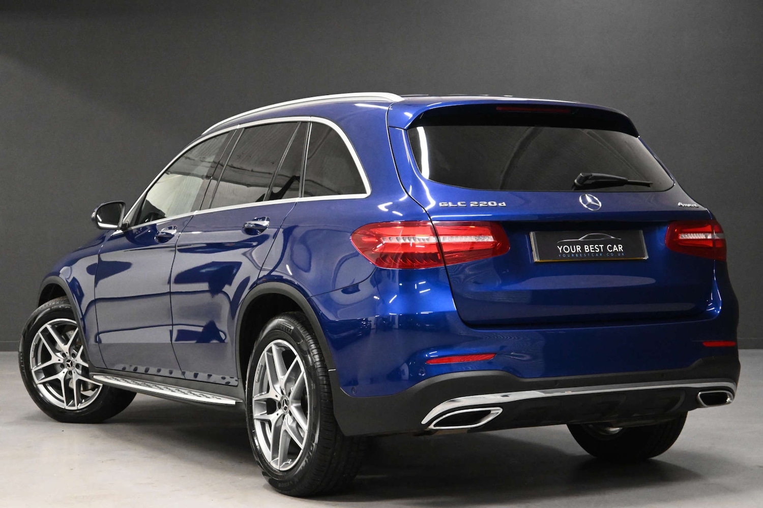 Used Mercedes-Benz GLC 2018 for sale - 77139218: Photo 2