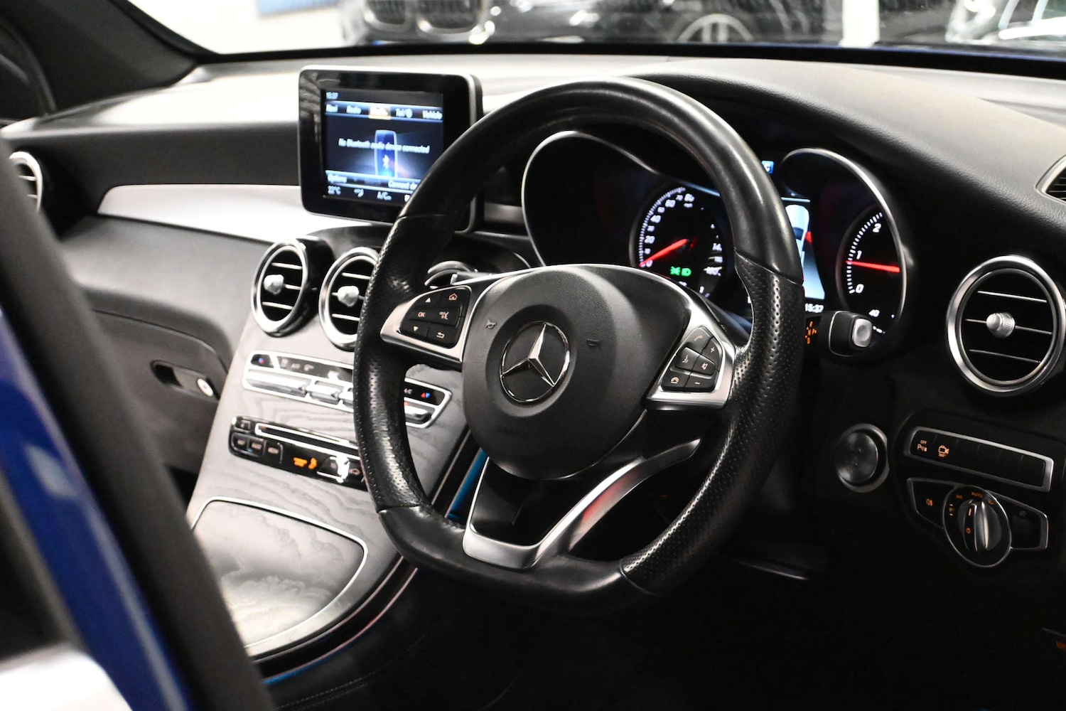 Used Mercedes-Benz GLC 2018 for sale - 77139218: Photo 42