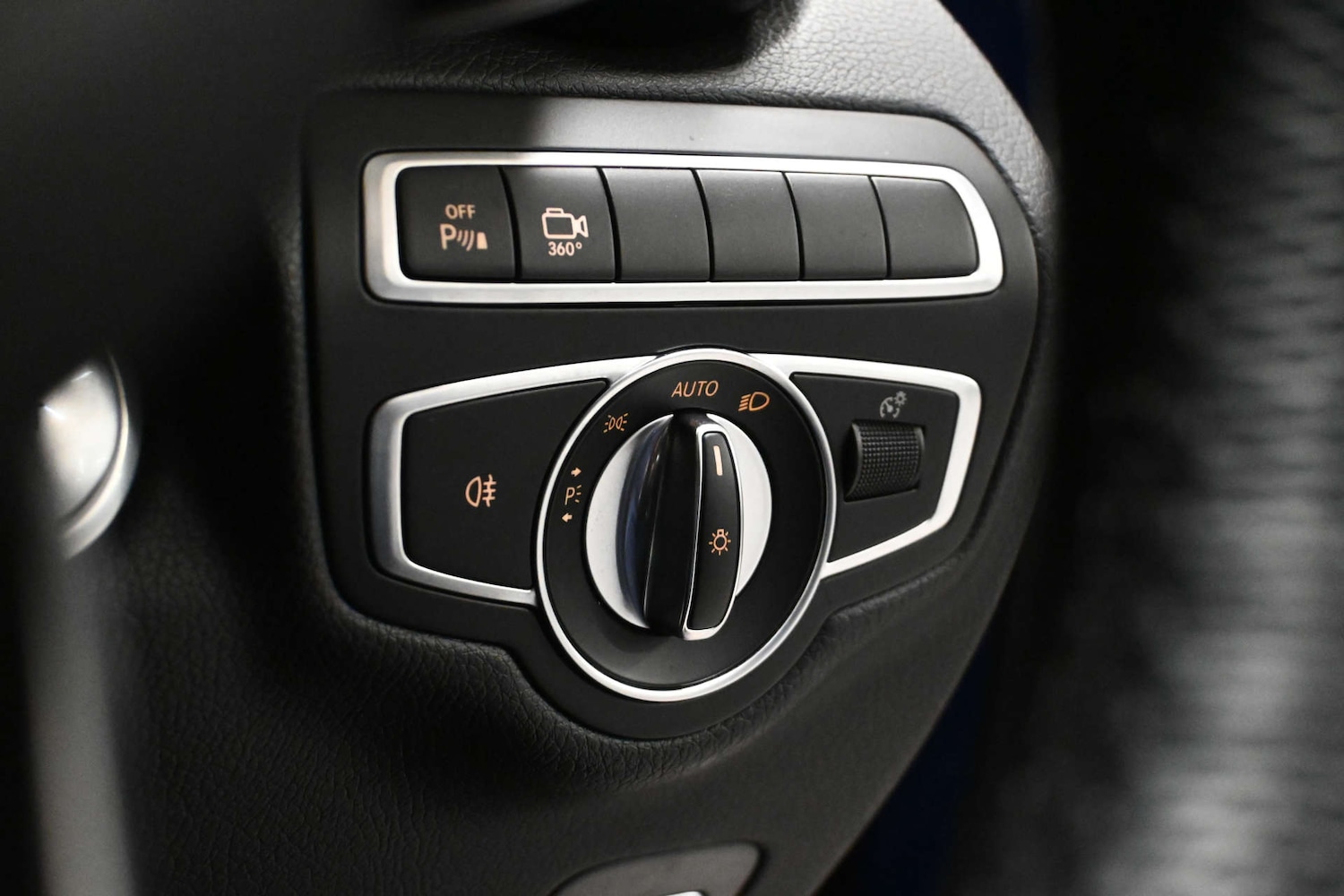 Used Mercedes-Benz GLC 2018 for sale - 77139218: Photo 50