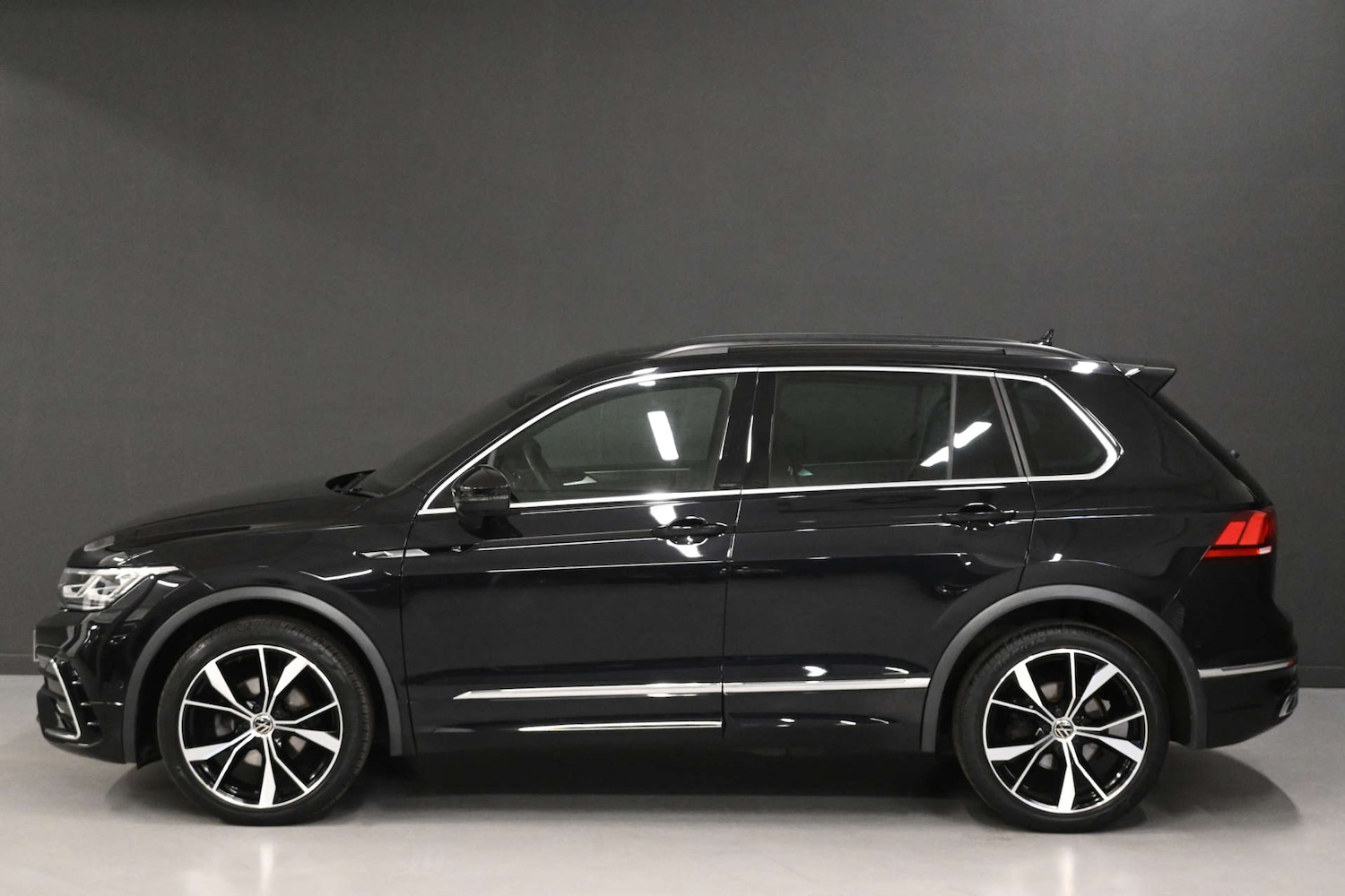 Used Volkswagen Tiguan 2022 for sale - 76710469: Photo 18