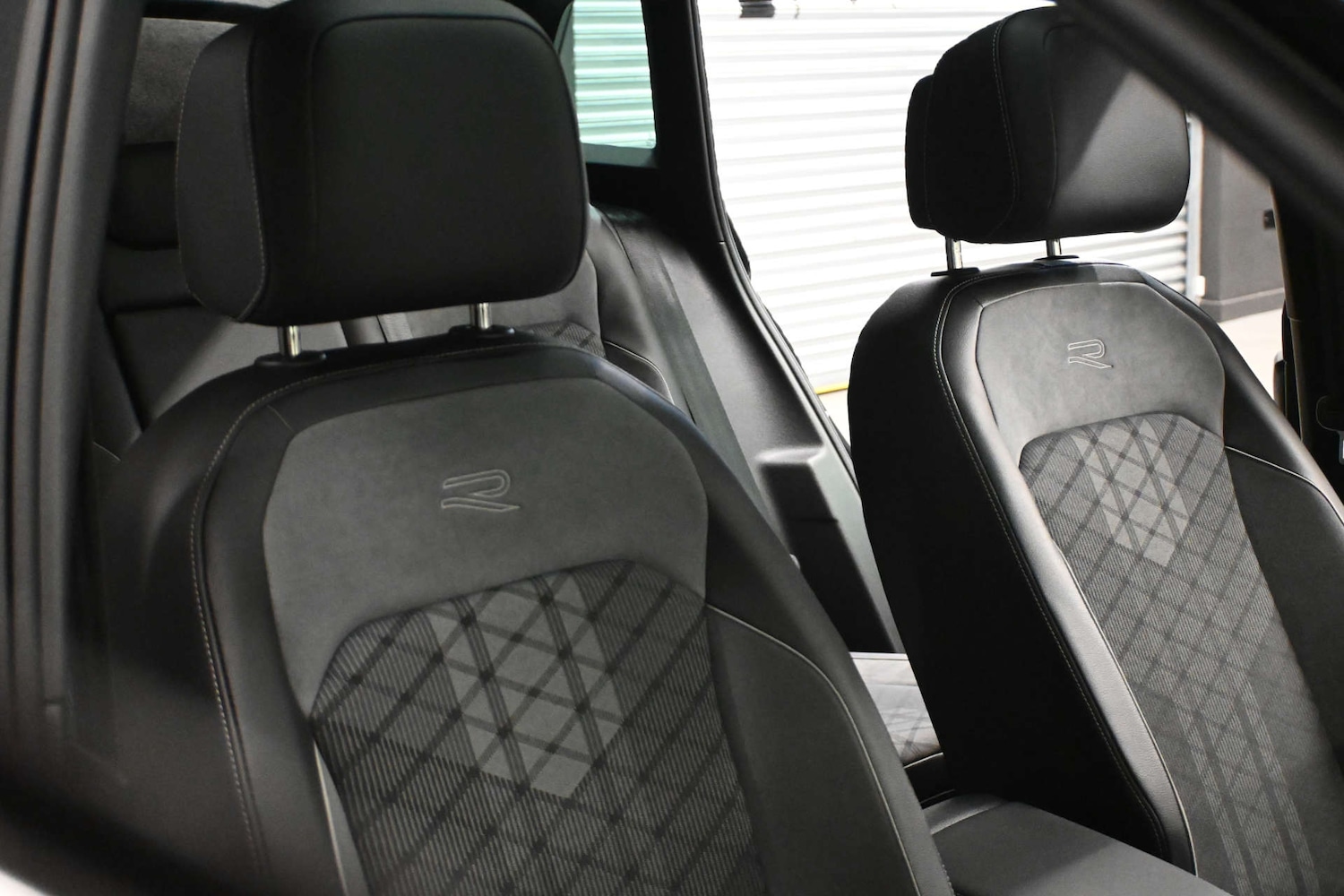 Used Volkswagen Tiguan 2022 for sale - 76710469: Photo 24